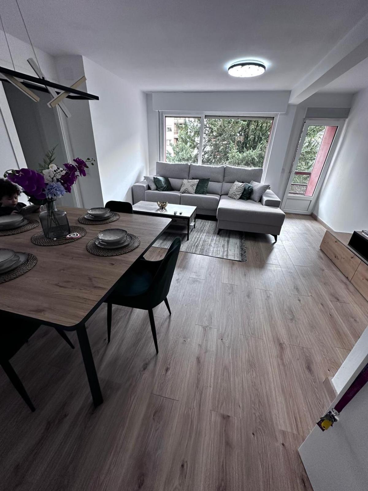Dh Apartamento Turistico Onís Екстериор снимка